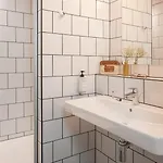 Hotel Eklo Centre Ile De Nantes