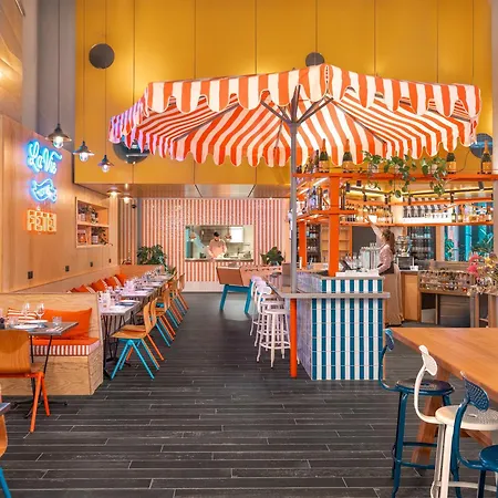 Eklo Centre Ile De מלון *