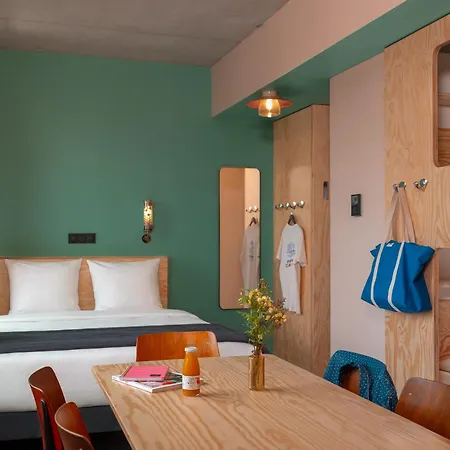 فندق Eklo Centre Ile De نانت