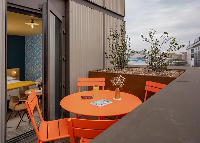 Eklo Centre Ile De 호텔